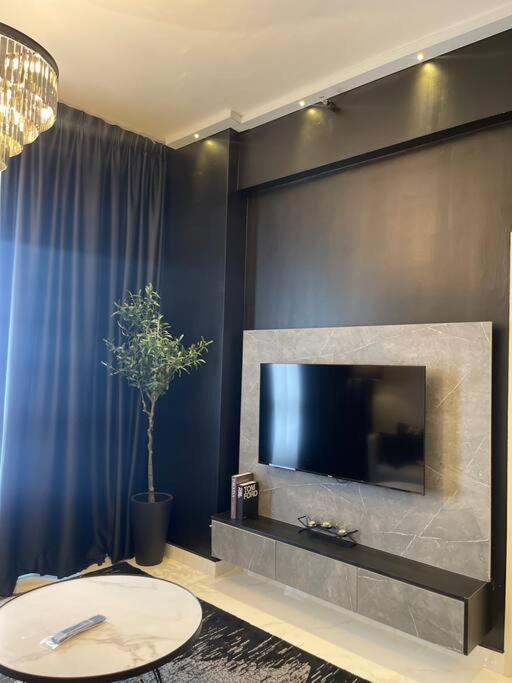 Sina Troika Residence Kota Bharu 2Br Wifi Netflix Pool Luaran gambar